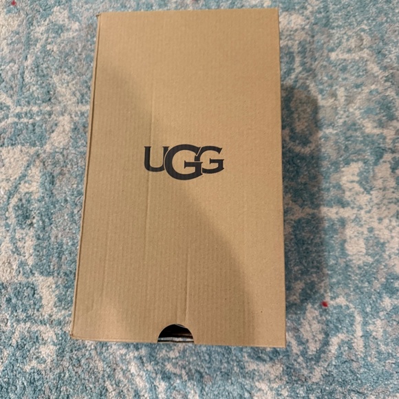 Brand New UGG Women's Tasman Ii Slipper, Sand/Dark Cherry - Picture 4 of 9